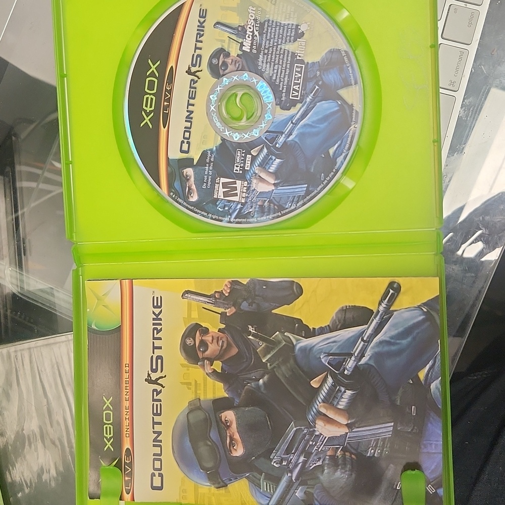 Counter strikes - Picture 2 of 4